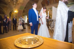 Профессиональный фотограф на венчание в Москве
